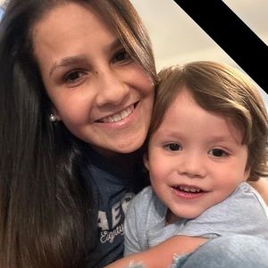 Meet your Posher, Claudia yolima